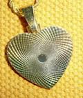 Pendentif guruji3